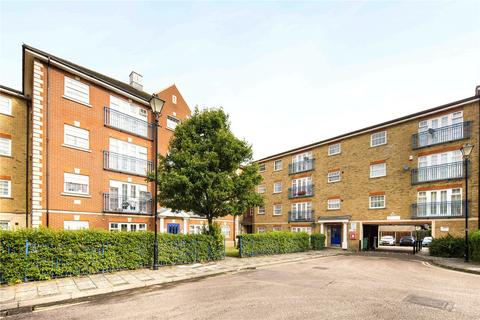 2 bedroom flat to rent, Queensberry Place, London, E12