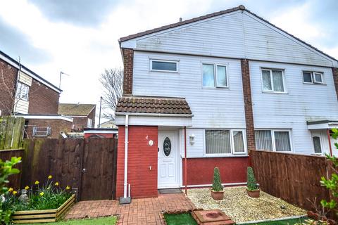 3 bedroom semi-detached house for sale, Halstead Place, South Shields