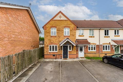 3 bedroom end of terrace house for sale, Kingsbury Road, Widnes WA8