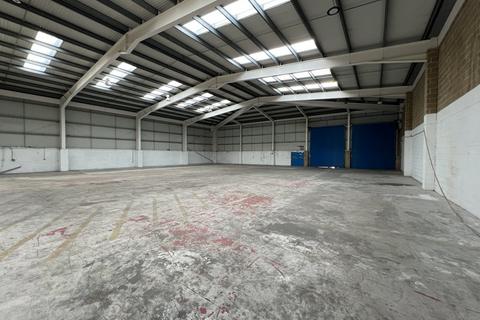 Warehouse to rent, Unit 1400 Blueprint Industrial Estate, Dundas Spur, Portfield Road, Portsmouth, PO3 5RW