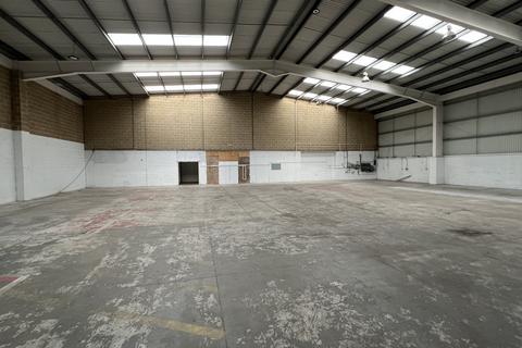 Warehouse to rent, Unit 1400 Blueprint Industrial Estate, Dundas Spur, Portfield Road, Portsmouth, PO3 5RW