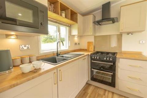 2 bedroom static caravan for sale, Riverside Holiday Park