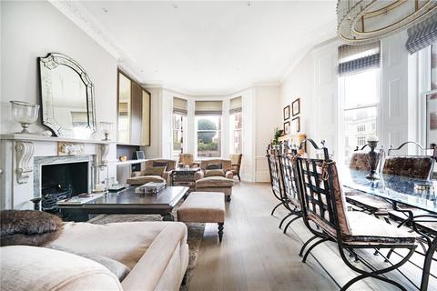 3 bedroom apartment to rent, Observatory Gardens, Kensington, W8