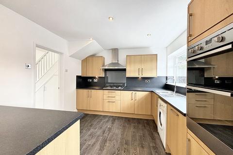 3 bedroom semi-detached house for sale, Gee Lane, Manchester M30