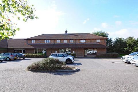 3 bedroom flat for sale, Thatcham,  Berkshire,  RG18