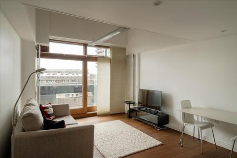 911 Frobisher Crescent, London, EC2Y 8HD