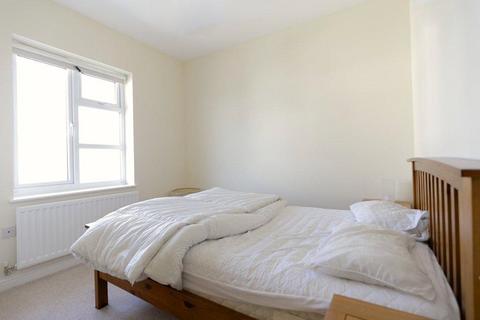 155 Chieftain Way, Cambridge, CB4 2EF
