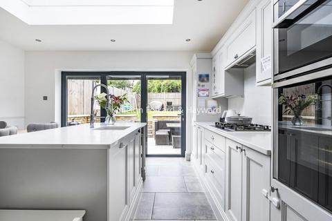 57 Albany Road, Chislehurst, BR7 6BQ
