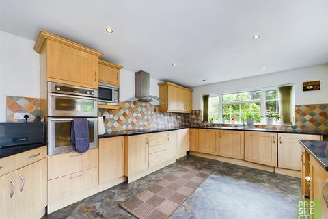 4 bedroom detached house for sale, Watmore Lane, Winnersh, Wokingham, Berkshire, RG41