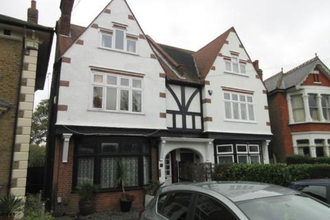 2 bedroom flat for sale, Avenue Road, Westcliff On Sea