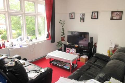 2 bedroom flat for sale, Avenue Road, Westcliff On Sea