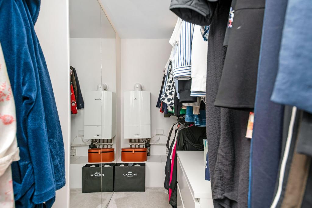 Dressing area