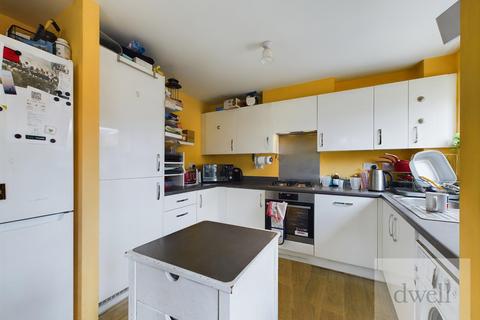 33 Blencarn Crescent, Seacroft, Leeds, LS14 6WT