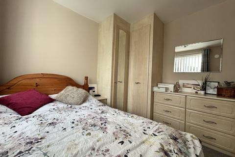 1 bedroom flat to rent, Richmond Court, Durham, County Durham, DH1