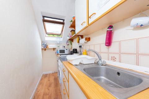 1 bedroom flat for sale, Osborne Road, Farnborough, GU14