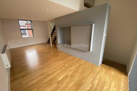 2 bedroom house to rent, Alder Street, Salford M6