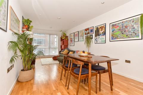 2 bedroom apartment for sale, Fulbourne Road, Walthamstow