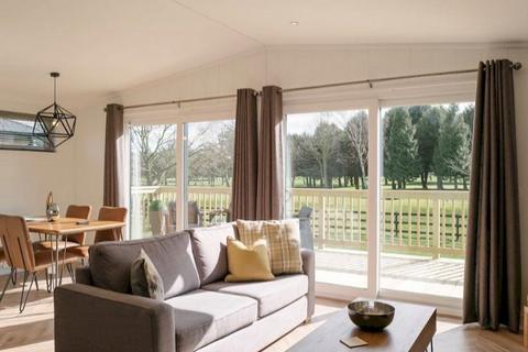 2 bedroom lodge for sale, Laceby Manor Golf & Spa Resort, , Laceby DN37