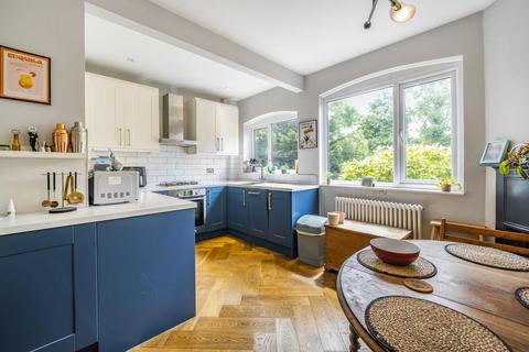 2 bedroom maisonette for sale, Gracefield Gardens, Streatham