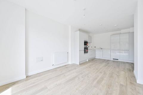 2 bedroom flat to rent, Dock 28, Woolwich, London, SE28