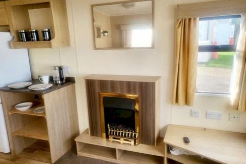 2 bedroom static caravan for sale, Suffolk Sands Holiday Park, , Carr Road IP11