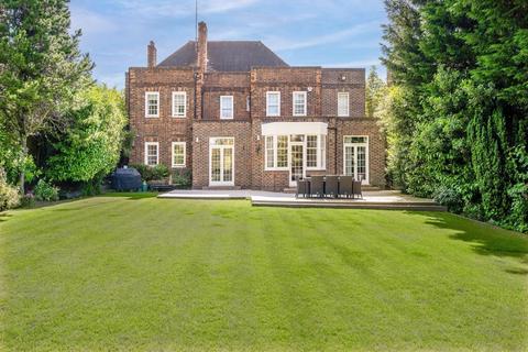 20 Winnington Road, London, N2 0UB