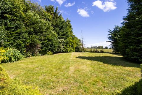 3 bedroom detached house for sale, Turnpike Cottage, North Street, Ropley, Alresford