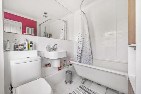 undefined, Reading,  Berkshire,  RG1