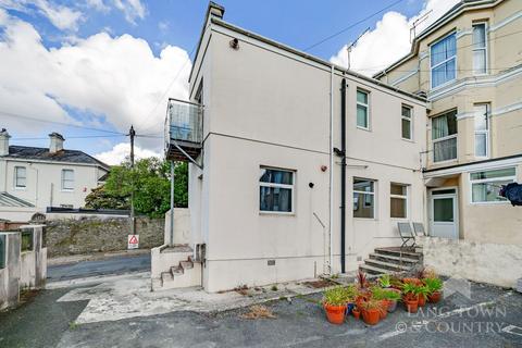 2 bedroom end of terrace house for sale, Glen Road, Plymouth PL3