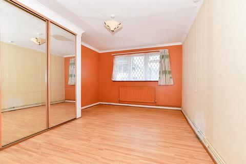 2 bedroom semi-detached bungalow for sale, Chestnut Drive, Greenhill, Herne Bay, Kent