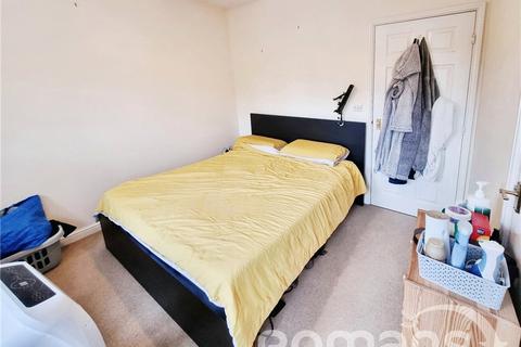 2 bedroom terraced house for sale, Treforest Close, Swindon, Wiltshire