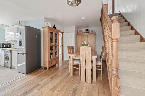 6 Burdett Close, Skegness, PE25 2NY