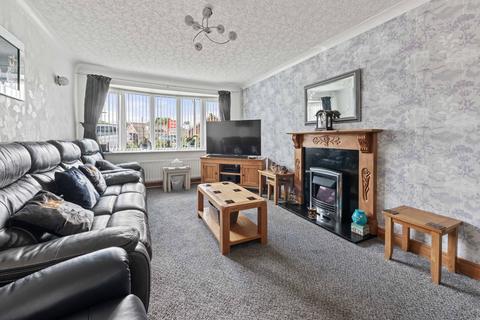 6 Burdett Close, Skegness, PE25 2NY
