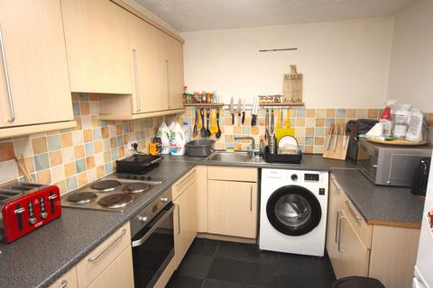 2 bedroom apartment for sale, Mountbatten Close, Preston PR2