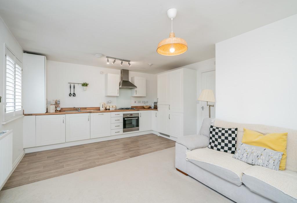 Open Plan Living/Dining/Kitchen Area