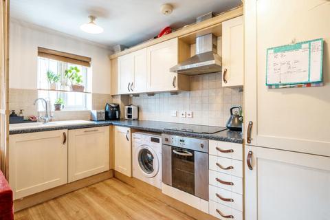 2 bedroom flat for sale, Chesham,  Buckinghamshire,  HP5