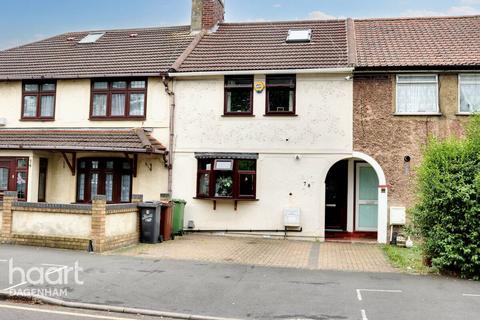 3 bedroom terraced house for sale, Barnmead Road, Dagenham