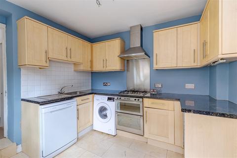 2 bedroom maisonette for sale, Recreation Road, Guildford, GU1