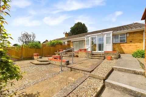 3 bedroom bungalow for sale, Berkeley Close, Stroud, Gloucestershire, GL5