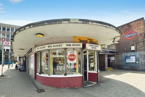 Retail property (high street) to rent, Northolt Road, Harrow, HA2