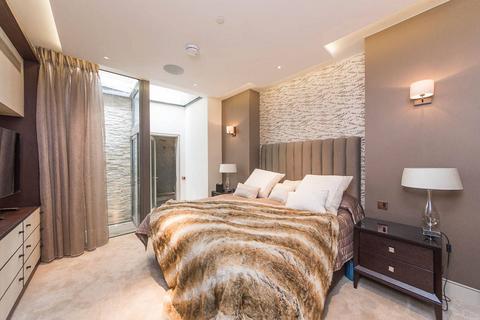 5 bedroom flat to rent, Princes Gate, South Kensington, London, SW7