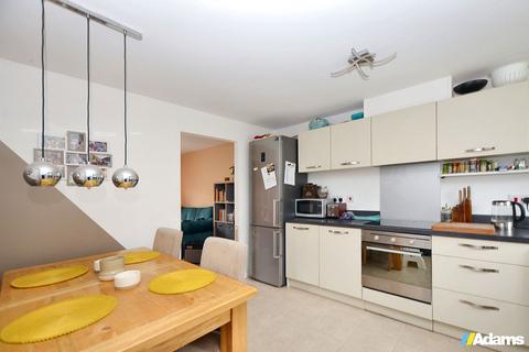 18 Knott Mill Way, Castlefields, Runcorn, WA7 2XH