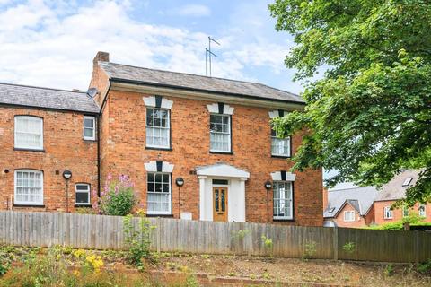 2 bedroom terraced house for sale, Banbury,  Oxfordshire,  OX16