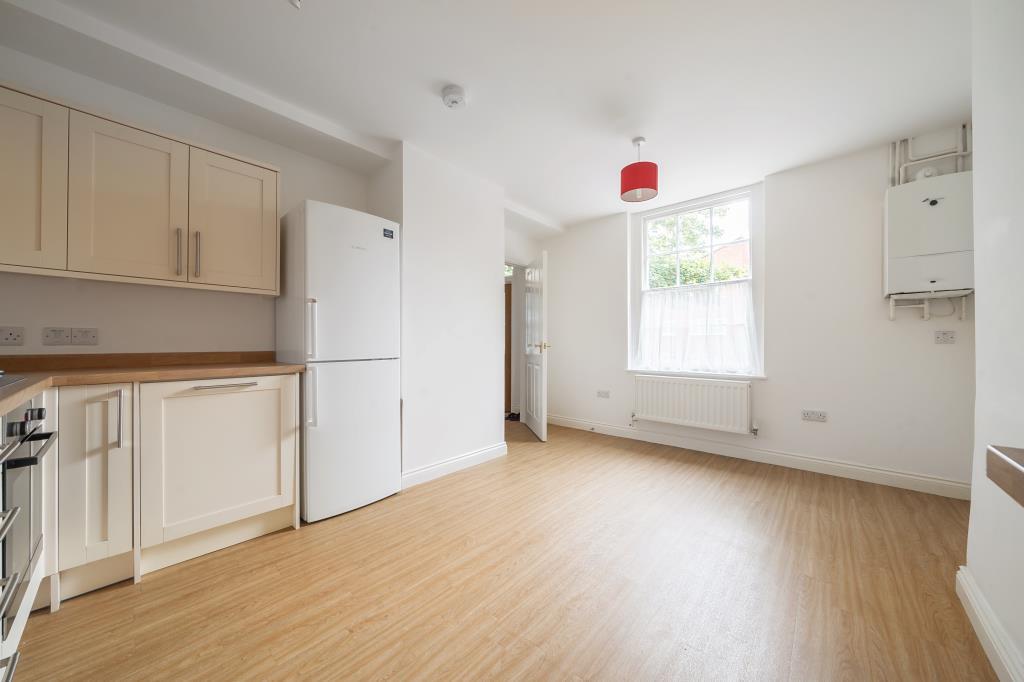 Kitchen/Dining Area