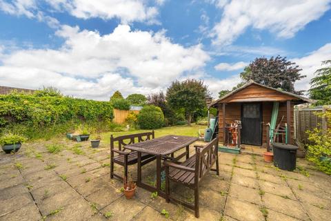 17 Fernhill Road, Begbroke, Kidlington, OX5 1RP