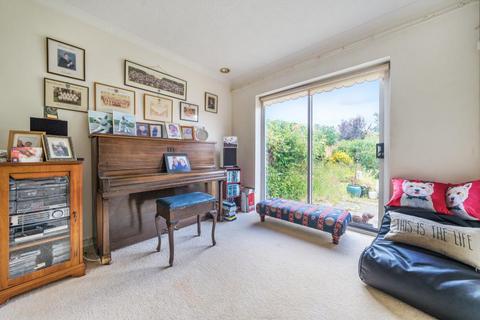17 Fernhill Road, Begbroke, Kidlington, OX5 1RP