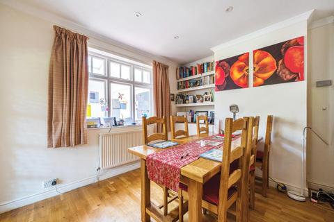 17 Fernhill Road, Begbroke, Kidlington, OX5 1RP