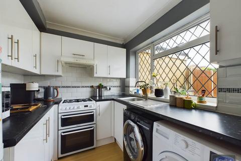 3 Swanbridge Road, Bexleyheath, DA7 5BP