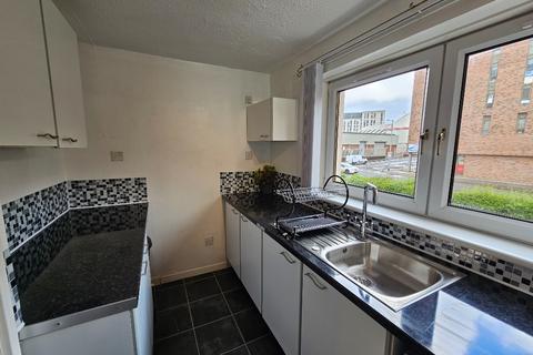 1 bedroom flat to rent, Kennedy Path, Townhead, Glasgow, G4