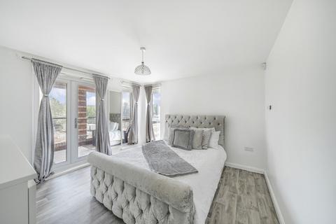 2 bedroom apartment for sale, Hengrove Way, Bristol BS4